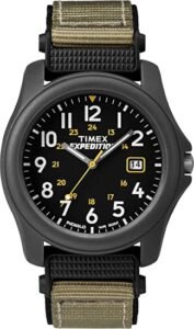 Reloj de campo "field watch" Timex con aspecto militar